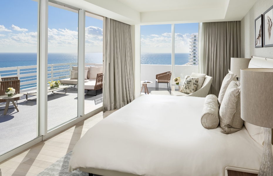  "Le Ciel" Oceanfront Suite