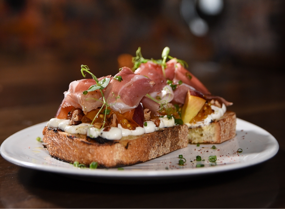 Taste the Best at Arkadia Grill Fontainebleau Miami Beach