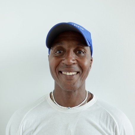 Coach De Wayne Roberts