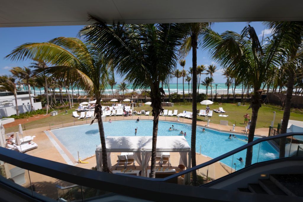 View of the Kids Pool with palm trees